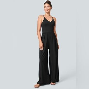 HALARA Black Sleeveless Jumpsuit